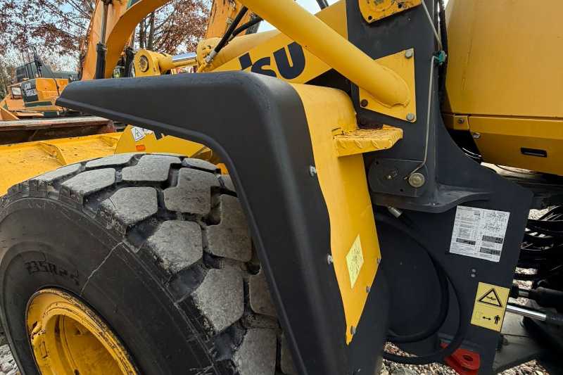 OmecoHub - Immagine KOMATSU WA380-6